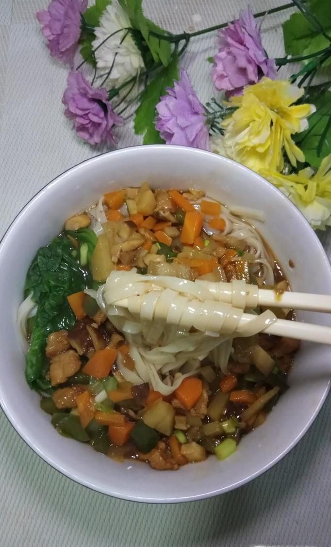 怎样做美味的河南炸酱面？
