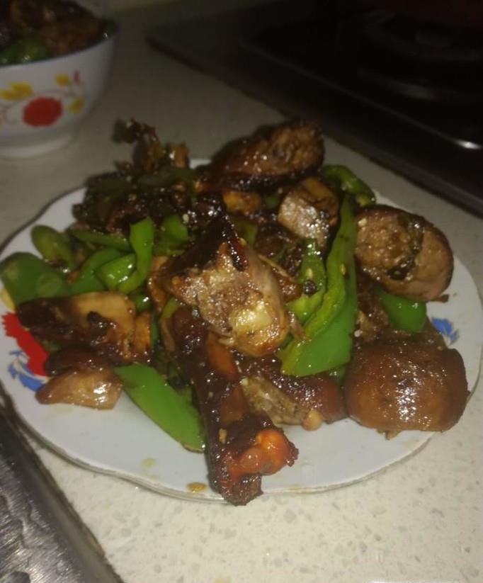 如何做青椒炒椒麻鸭？