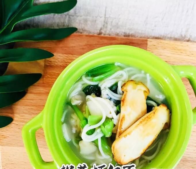 如何做松茸虾仁面？