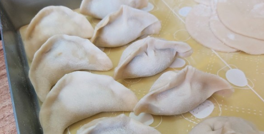 虾仁饺子馅的做法