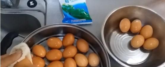 正宗咸鸡蛋的腌制方法