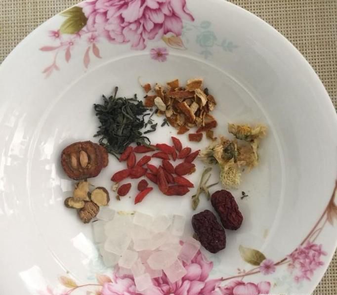 在家如何煮八宝茶？