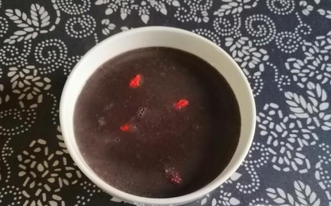 怎样做美味的三黑营养豆浆？