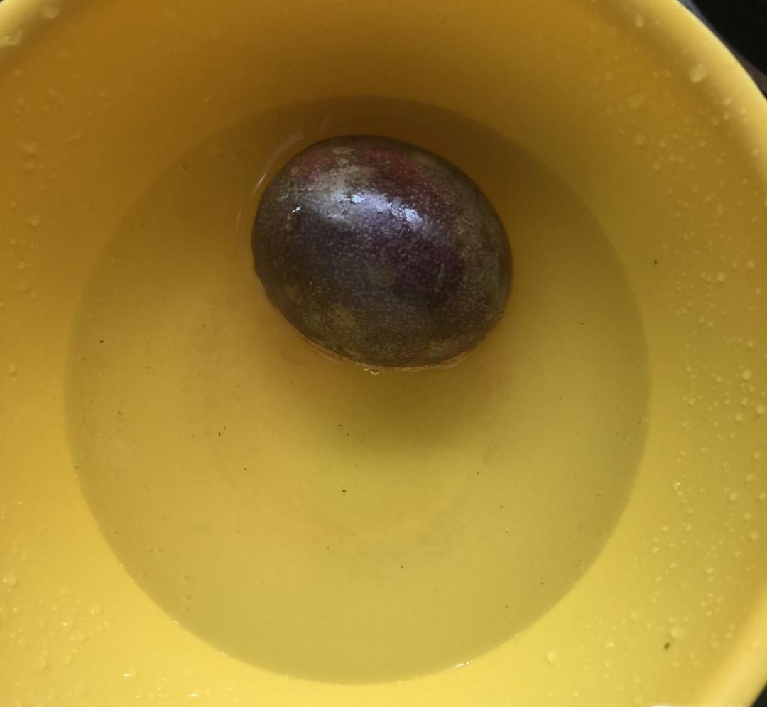 百香果泡水的正确方法
