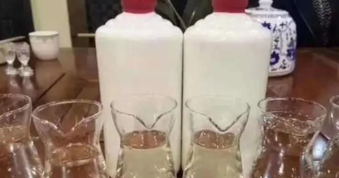 茅台酒喝之前是不是醒酒半小时好