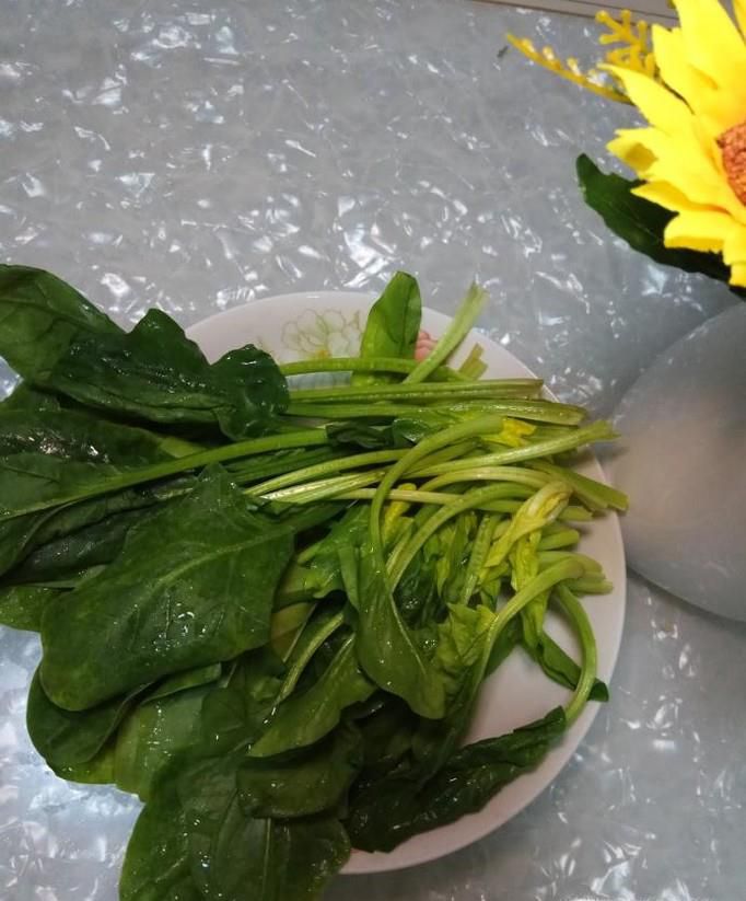 怎样做美味的菠菜蒸蛋