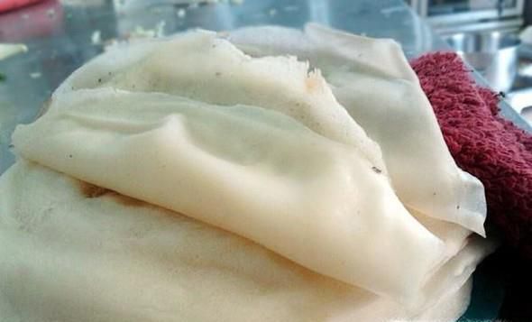 春卷皮总是粘在一起是什么原因？