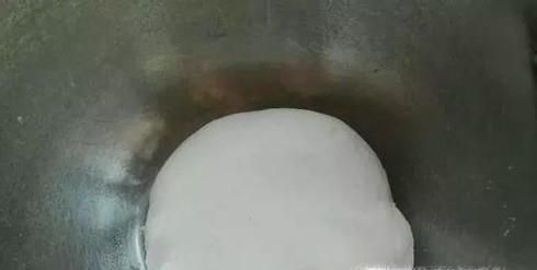 饺子的包法：花边饺子包法