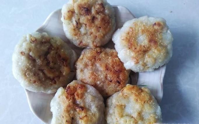 自做的莲藕糯米饼