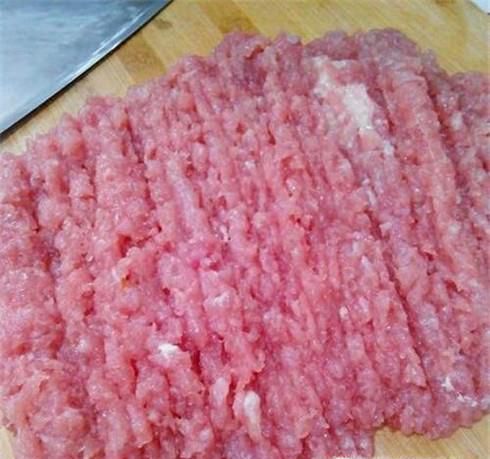 怎样做出滑嫩鲜美的肉丸子