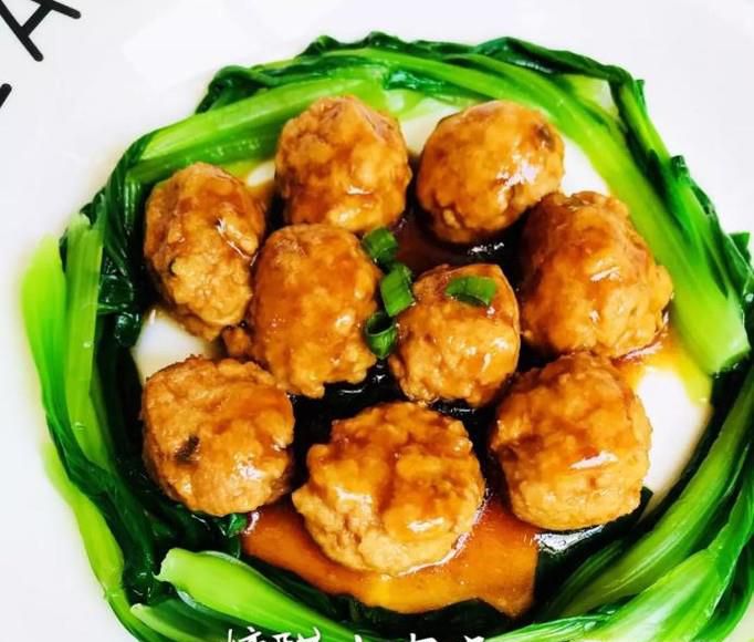 如何做糖醋小肉丸？