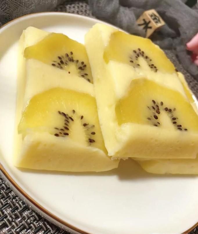 如何做酸奶蒸猕猴桃？