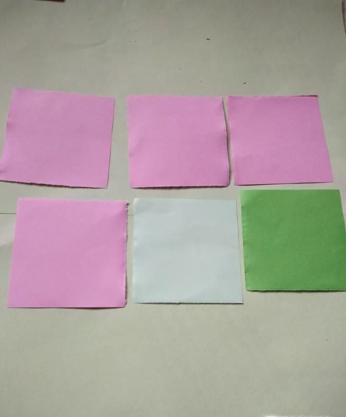 怎样制作手工剪纸莲花?