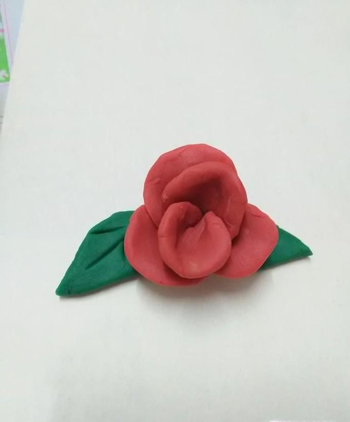 超轻粘土花朵制作教程