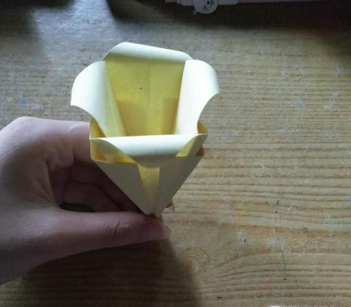 DIY折纸牵牛花制作方法