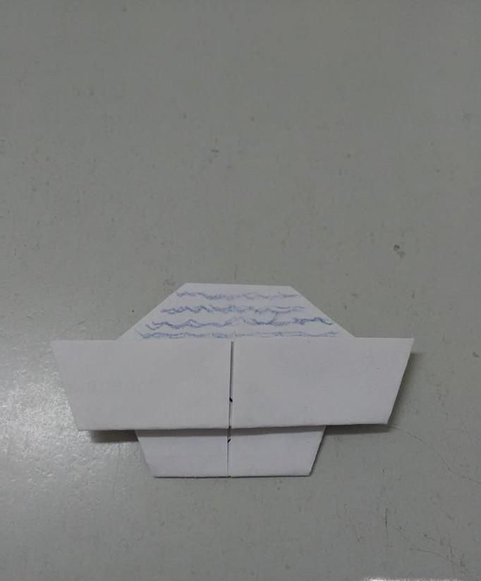 (手工折纸)怎么用纸折一个可爱的小碗冰淇淋