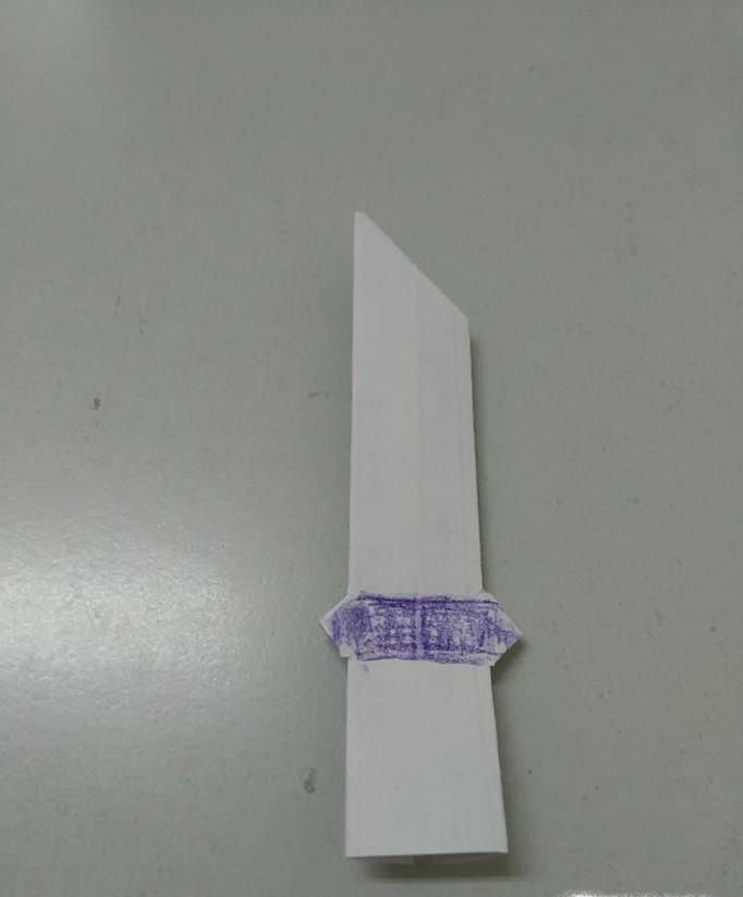 怎么用纸折小刀