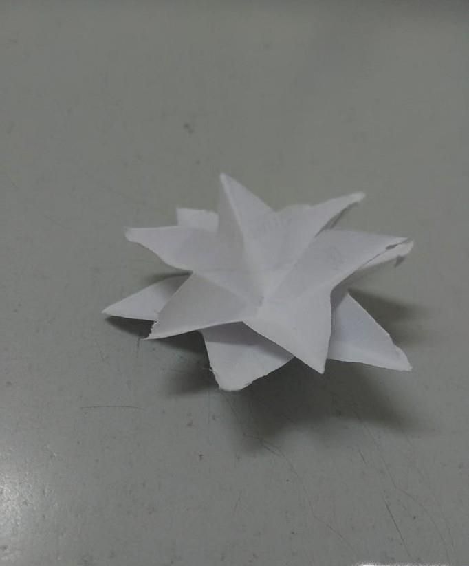 简单的荷花怎么折