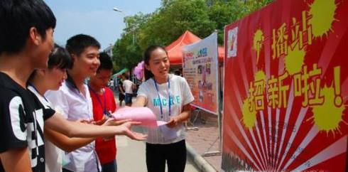 上大学加入什么社团比较好？