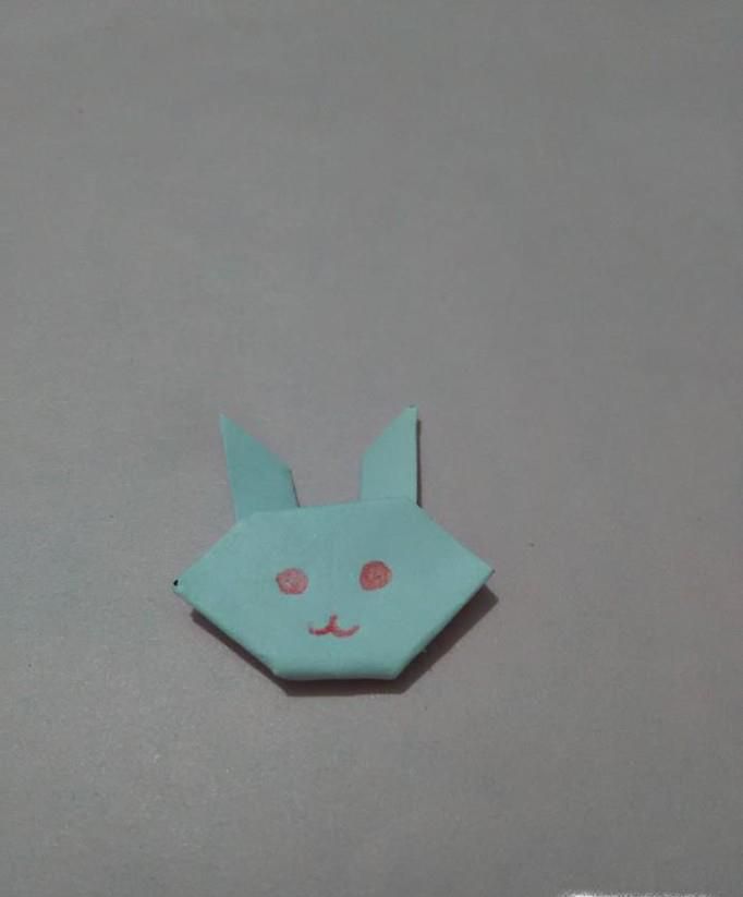 简单折纸之可爱的小兔子