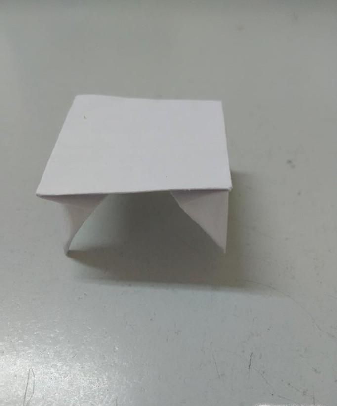教你用纸 折桌子