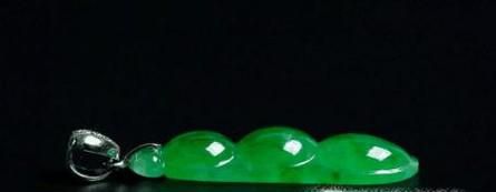 怎样初步鉴别翡翠的好坏?