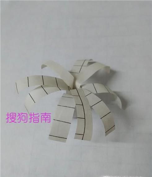 纸花的简单折法