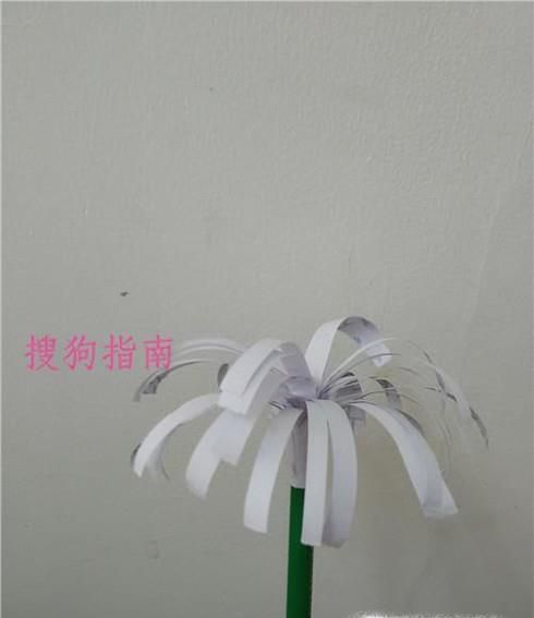 折纸----如何折叠菊花装饰花?