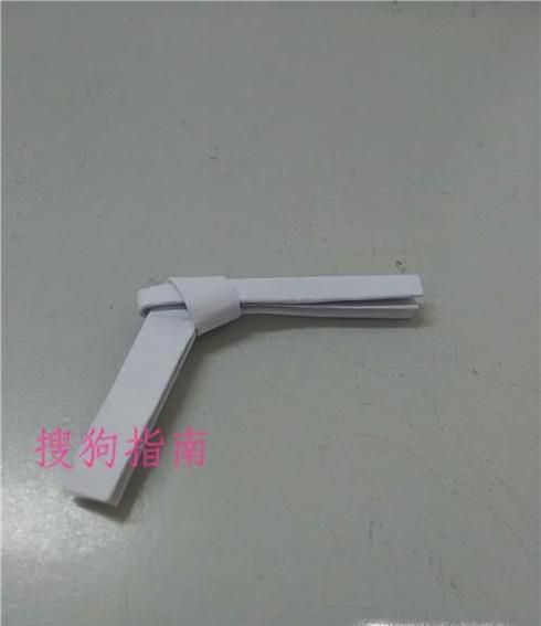 如何用纸做一把玩具小手枪