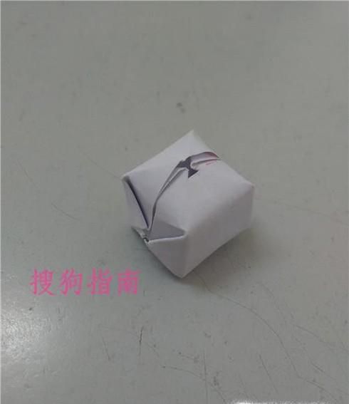 教你如何用纸折一个球