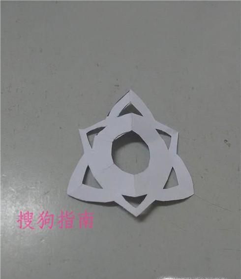 剪纸教程---三角花