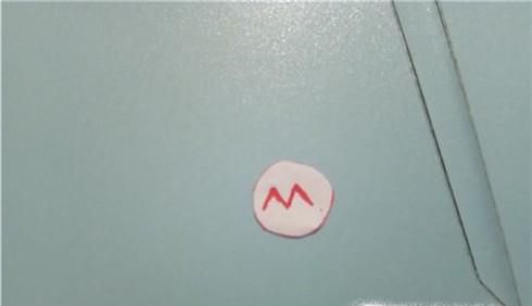 如何用折纸折超级玛丽的帽子