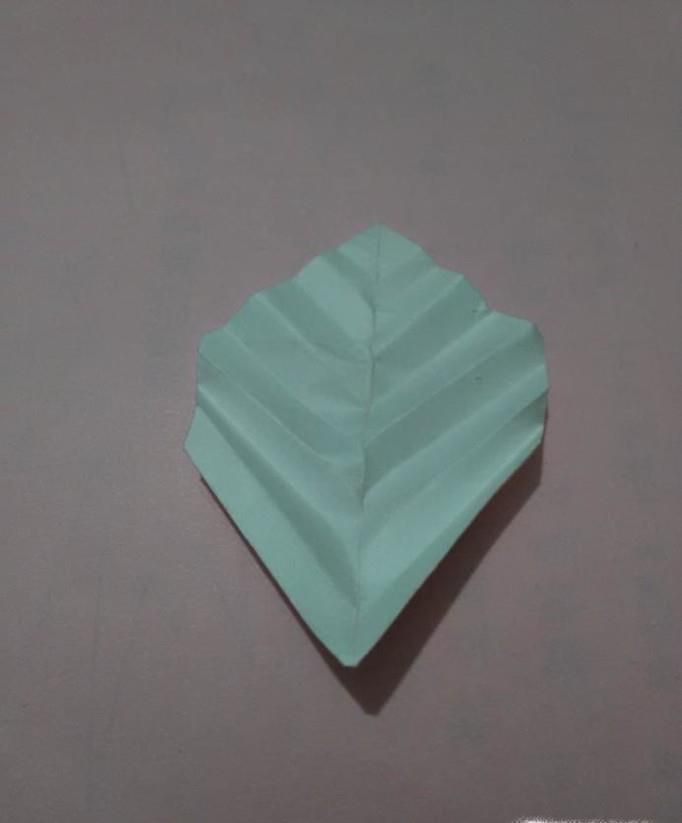 怎么折纸叶子