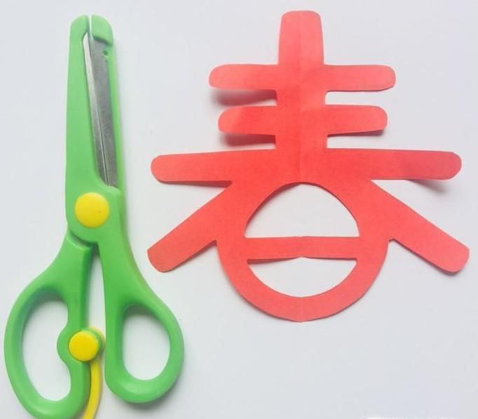 春字剪纸步骤
