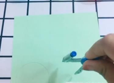 幼儿中秋月饼的折纸方法