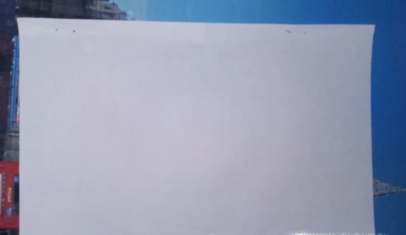 如何用纸折帽子？