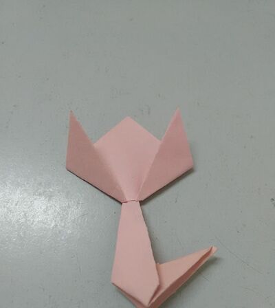 彩纸手工制作花朵方法