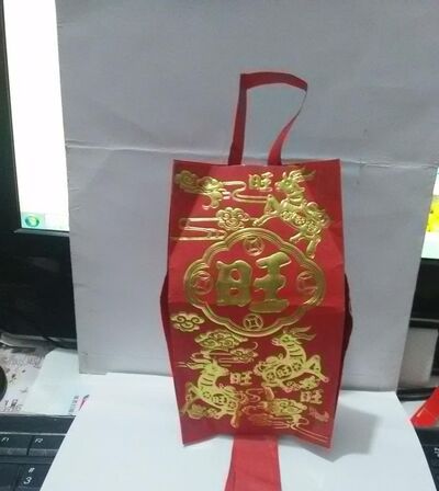 怎么用红包做灯笼?