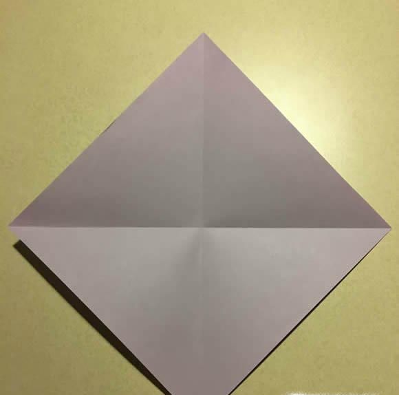 八瓣花折叠方法