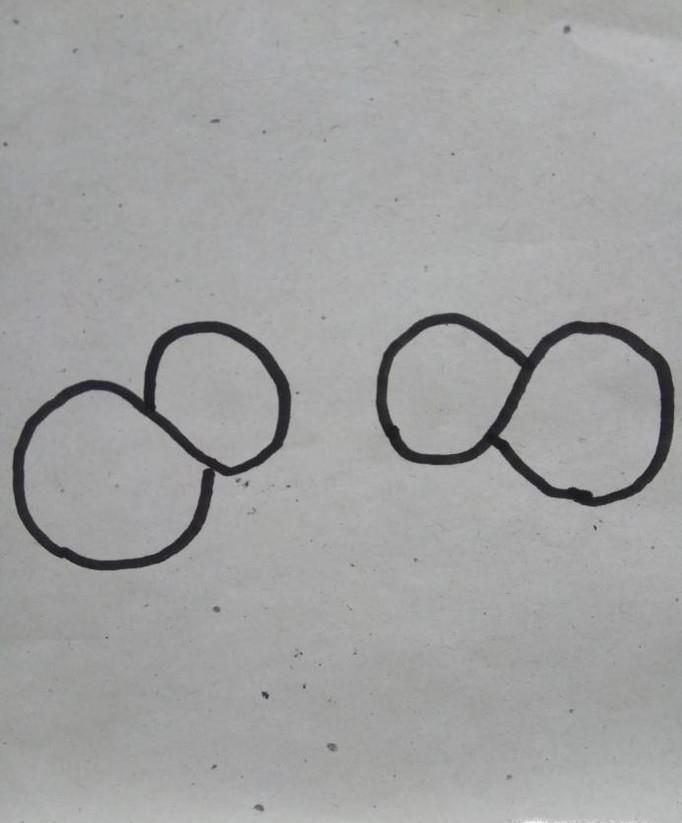 怎样用数字8来画简笔画两只小鸡？