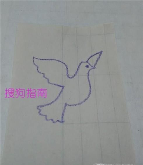 怎样简单画一只鸽子