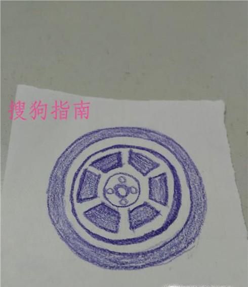 如何画汽车车轮简笔画