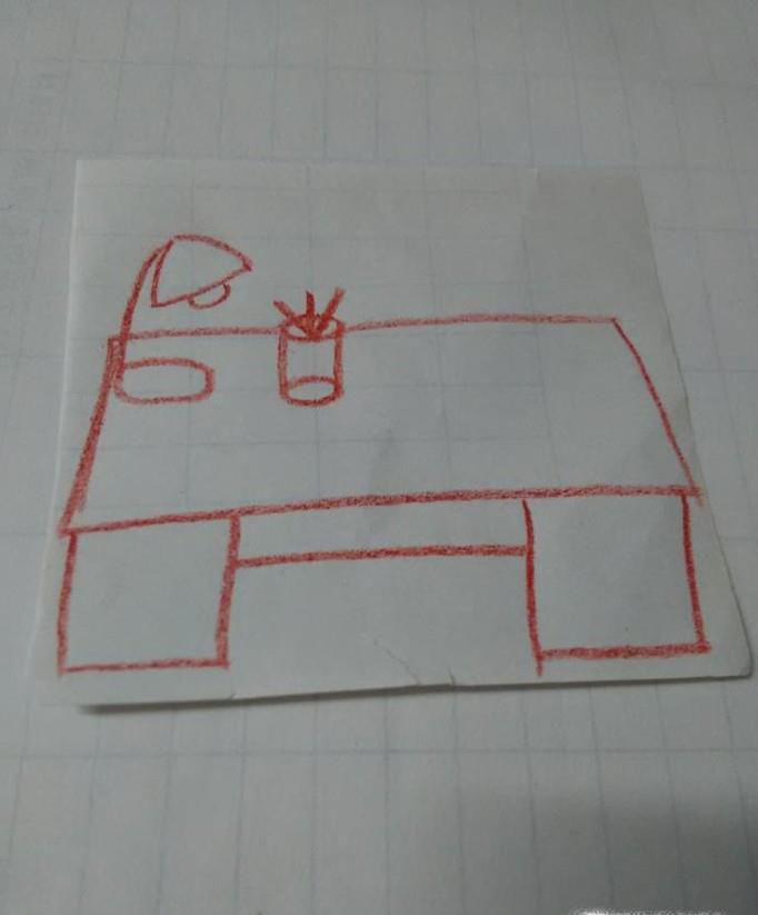 简笔画——书桌一角