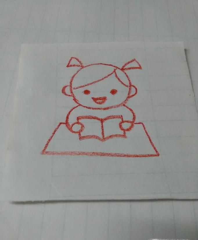 看书的小女孩怎么画