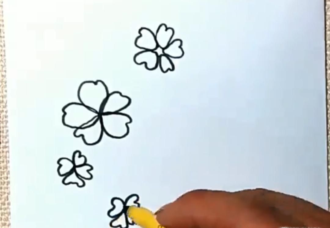 好看花边的画法