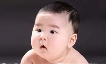 为什么小孩子一定要接种很多疫苗？