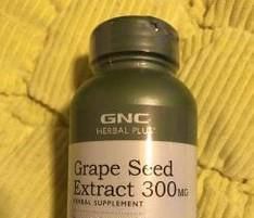 怎么辨别GNC葡萄籽真假