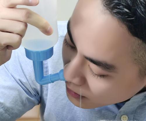 盐水洗鼻的正确方法