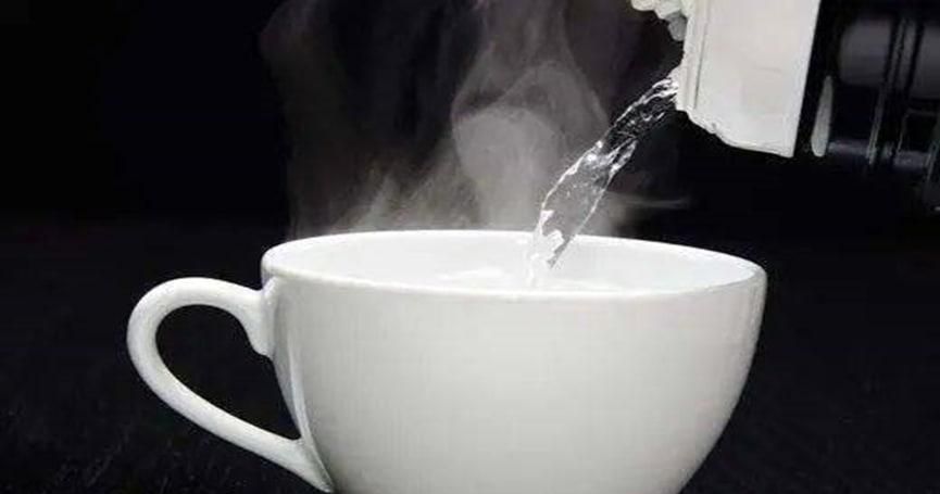 早上喝水该喝什么水