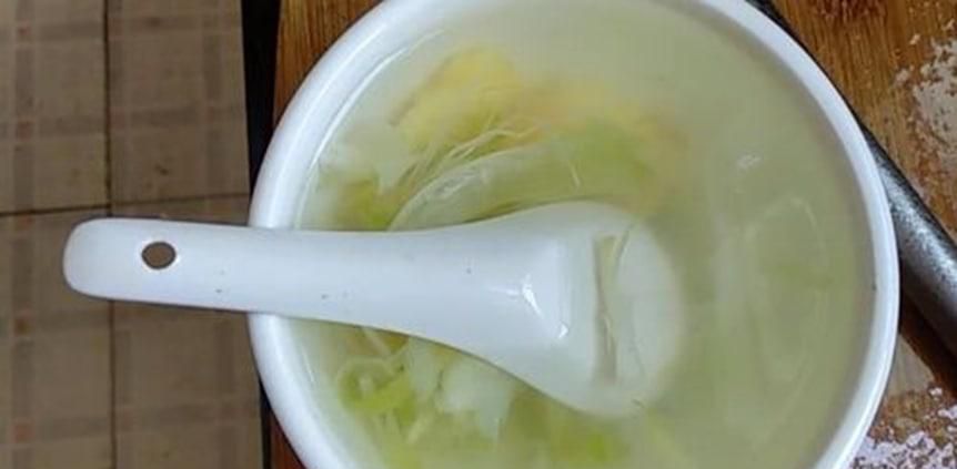 葱白水治婴儿流鼻涕吗
